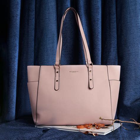 Buy Pink Venus Laptop Winged Tote Bag Online - Accessorize India