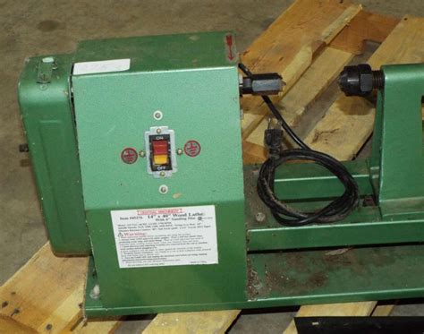 Central Machinery 14x40 Wood Lathe