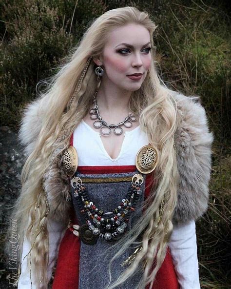 Pin by Florian Fiedler on Germanen, Vikinger | Viking woman, Viking ...
