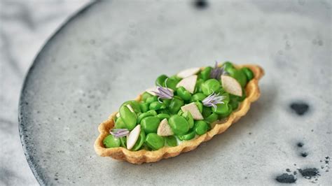 Clove Club - Restaurant Review | Condé Nast Traveler