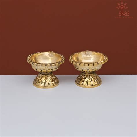 Brass Lotus Diya Stand – Ekaa Handicrafts