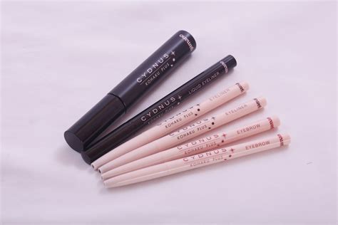 CYDNUS KOHAKU PLUS アイブロウペンシル 全2色 | Yamano Beauty Store