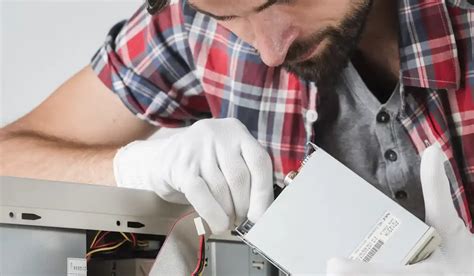 How to Fix a Desktop Computer 的图像结果