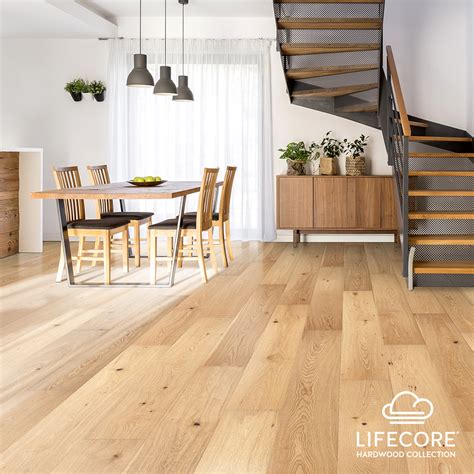 Wide Hardwood Floors: Make Your Room Look Bigger