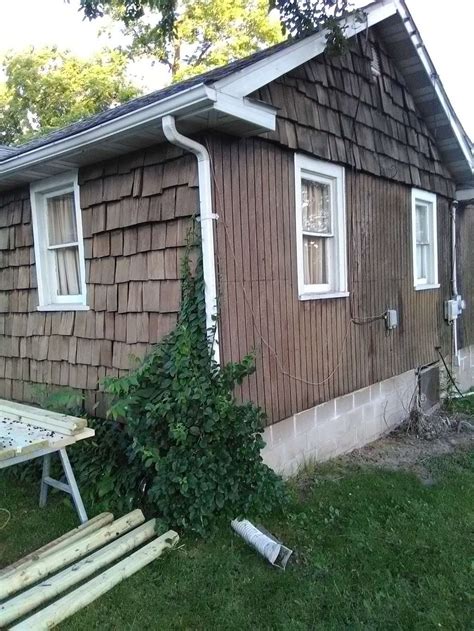 Leroy's "Hot Stuff" - 333 Hwy 20, Porter, IN 46304 - Hours, Directions ...