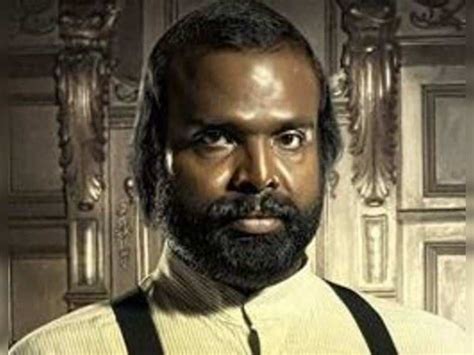 Iyobinte Pusthakam next: Chemban Vinod in a different get up in ...
