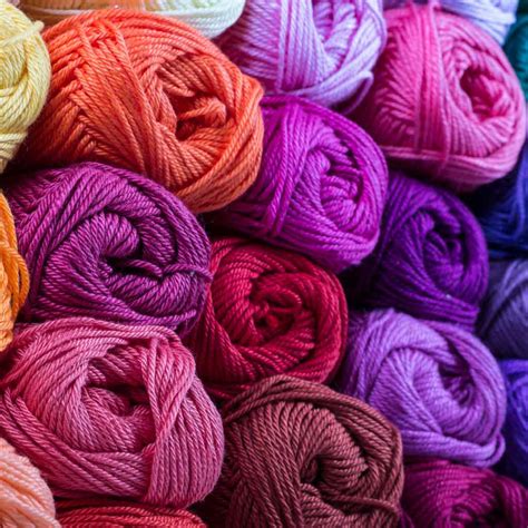 Yarn Weights - Standard Weights and Gauge Chart | TREASURIE