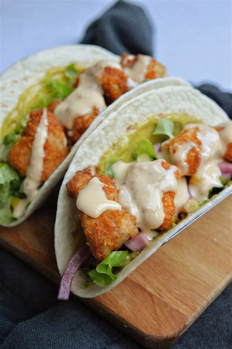 Crispy chicken tacos