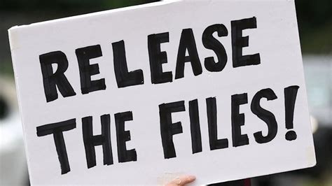 Epstein Files Live Updates: DOJ Releases Trove of Photos and Court Records