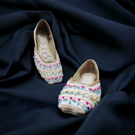 juti for girls – Standard Shoes