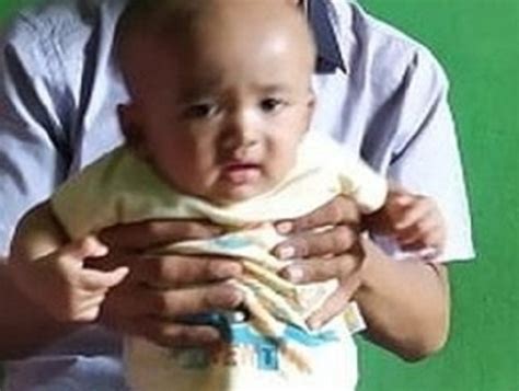 Viral: मां-बाप ने बच्चे का रखा ऐसा नाम, मिला 'World's Strongest Name ...