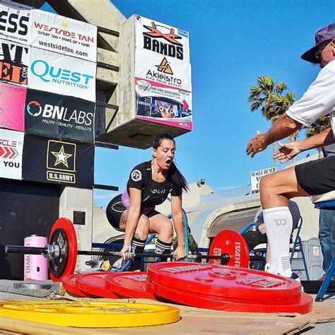 Muscle Beach In Venice To Host “Memorial Day Muscles” Event – Van Nuys ...