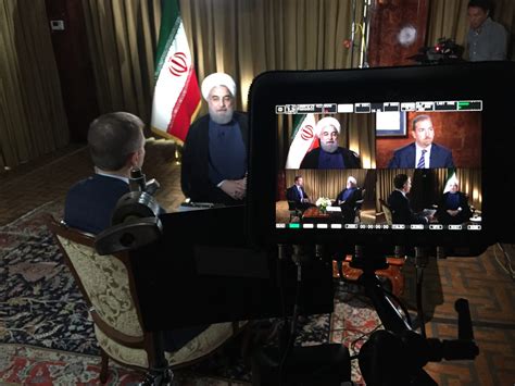 Dramatic Interview Shot 的图像结果