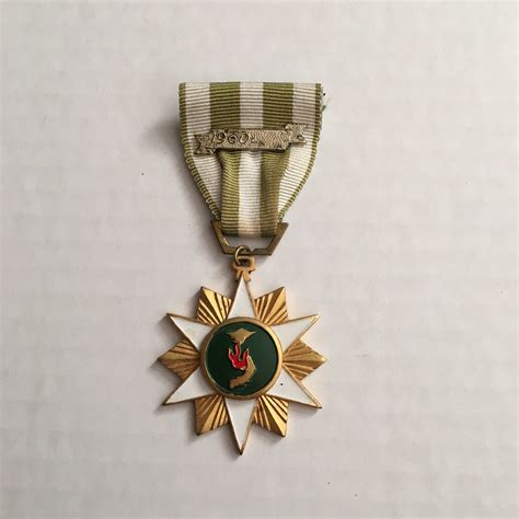 Vietnam Campaign Medal – The War Store and More – Military Antiques ...
