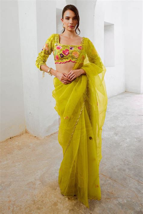 #TheSareeEdit: 50+ Designer Organza Sarees for 2025