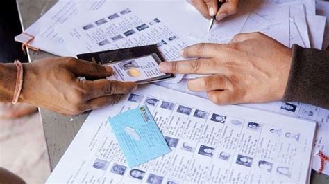 Bihar booth officials accept voter forms without documents, using ...
