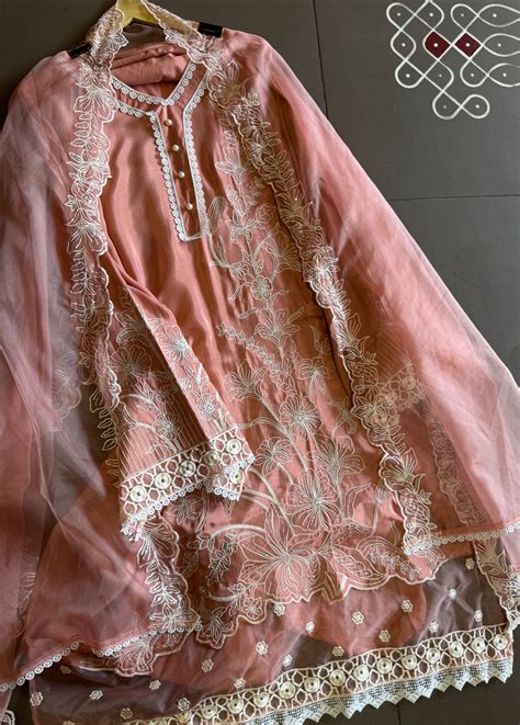 MUSLIN SUITS – Page 2 – Aisha Creations