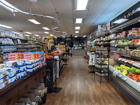 Look Inside: New Fairfield Food Center - New Fairfield, CT