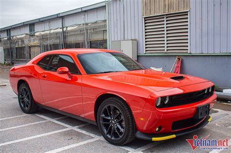 Khám phá xe thể thao Dodge Challenger GT giá hơn 3 tỷ đồng tại Việt Nam