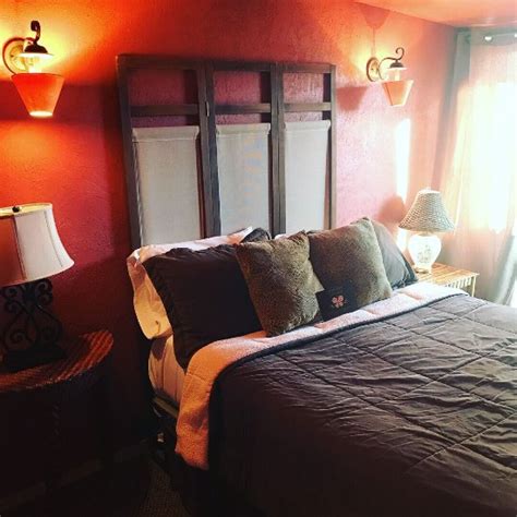 SURPRISE VALLEY HOTSPRINGS (Cedarville) - Resort Reviews & Photos ...
