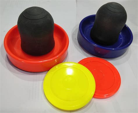 Buy Pucks and Mallet for Commercial Professional Air Hockey Tables ...