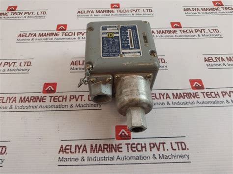 Square D Acw1 Differential Pressure Switch 10-110 Psi – Aeliya Marine
