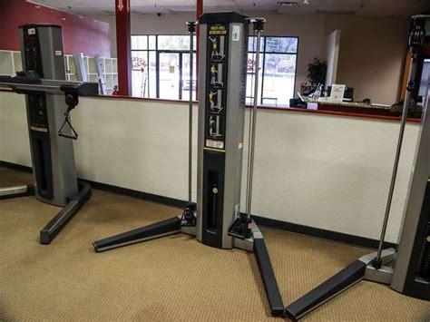 Free Motion Cable Machine 的图像结果