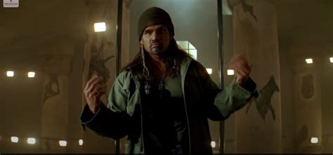 'Most Secure Man' SRK Rejected Main Hoon Na Climax With Suniel Shetty ...