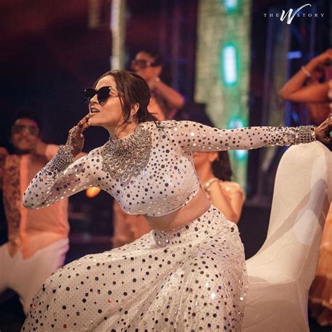 100+ Popular English Songs of All Times