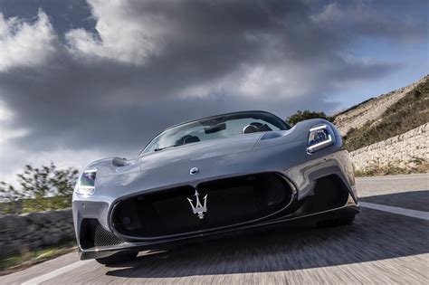 2024 Maserati MC20 Cielo review | CarExpert