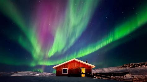 Northern lights in Greenland | Arctic aurora tours from Nuuk