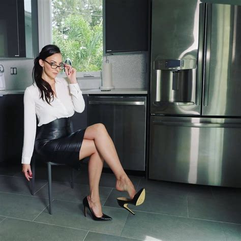 Stella Liberty - Pés famosos