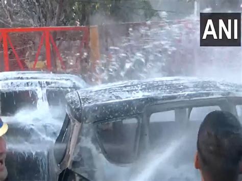 Uttar Pradesh: Two vehicles catch fire in Prayagraj, no casualties reported