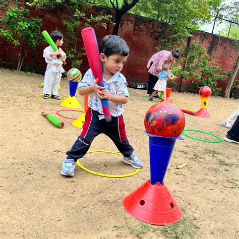 Busy Sports Day 的图像结果