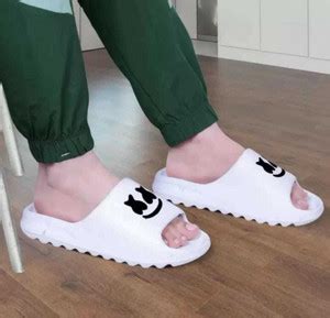 GIGANTIC Men Slides - Buy GIGANTIC Men Slides Online at Best Price ...