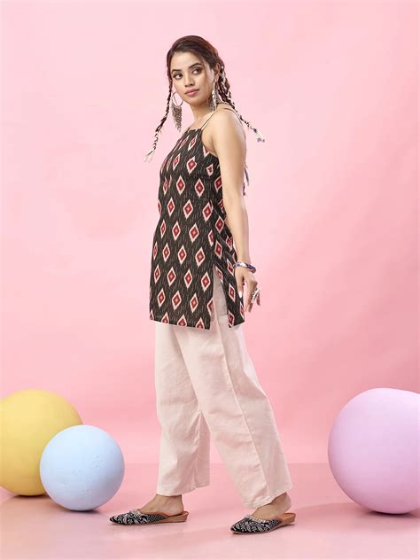 Black Ikat Printed Cotton Short Kurti with Criss-Cross Tie-Back – Kaftanize