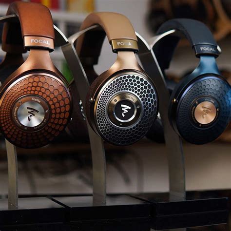 Understanding different sound signatures for your Headphones and Earph