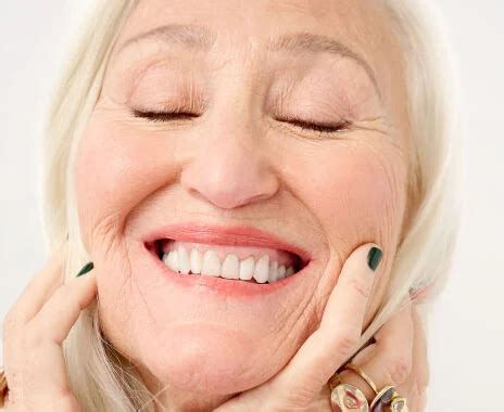 Bronzer | Benefit Cosmetics