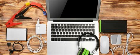 10 Very Important Laptop Accessories That You Should Have