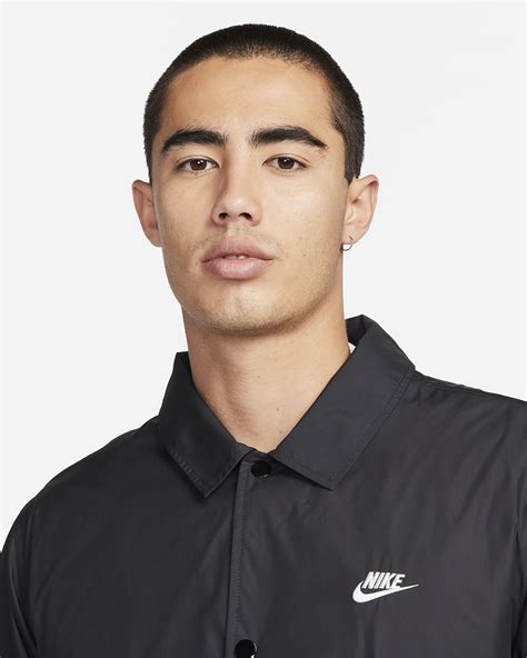Nike Club Men's Coaches' Jacket. Nike IN
