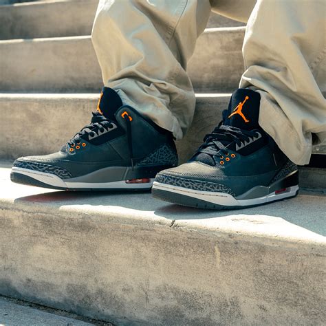 Air Jordan 3 Fear 2023 - Sneakers.fr