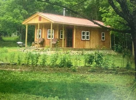 Tiny house and small acreage for sale in Squires mo.