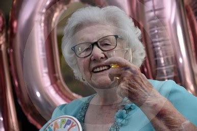 38265661-Renee Kirk celebrates her 100th birthday at Hazelhurst Court ...