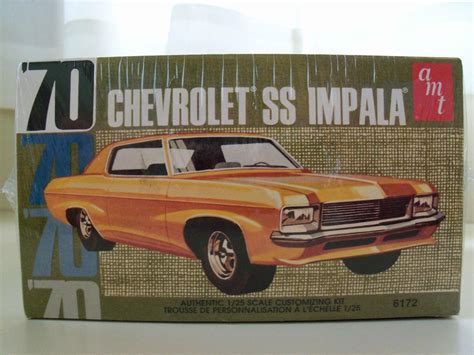 AMT (1970) '70 CHEVROLET IMPALA SS "BUILD 1 OF 3 WAYS" MODEL KIT (SEALED) | #1794318502