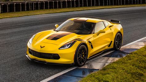 First Drive: 2017 Chevy Corvette Grand Sport