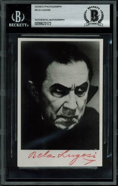 Lot Detail - Vintage Bela Lugosi Signed B&W 3.25" x 5" Photo as Dracula ...