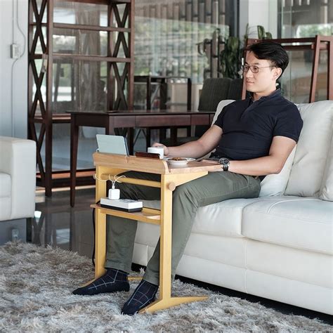 Compact Desk 的图像结果