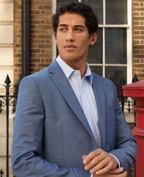 Suit Clothing 的图像结果