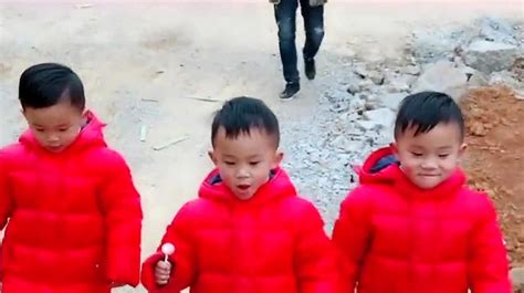 三胞胎男孩偶遇三胞胎女孩 家长：像是开了幼儿园凤凰网陕西_凤凰网