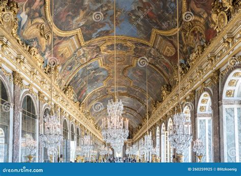 VERSAILLES, FRANCE - AUGUST 12, 2021 : Hall of Mirrors, Versailles ...